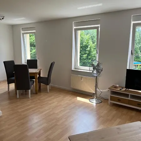 Ferienwohnungen Augustusburger Strasse 149 Chemnitz Buitenkant foto