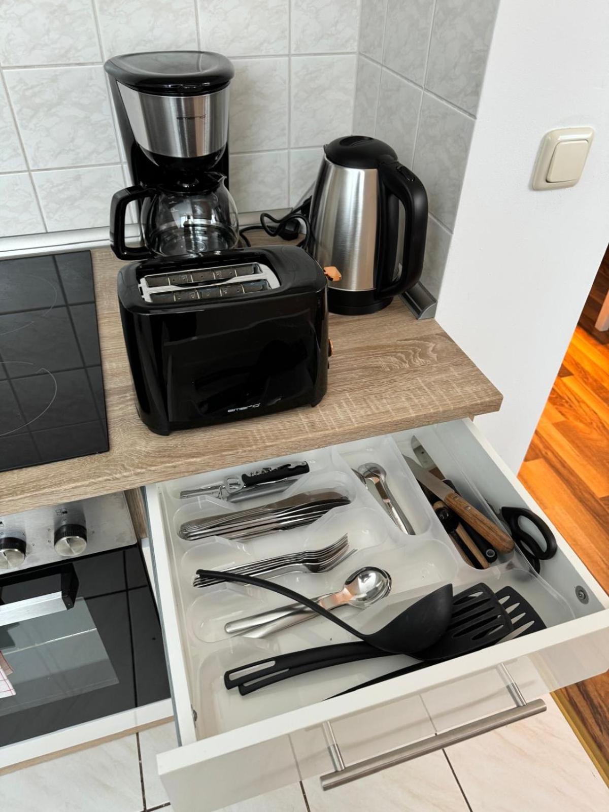 Apartment Augustusburger Strasse 149 *